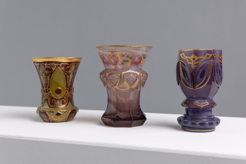 3 Glas-Kelche nebeneinander